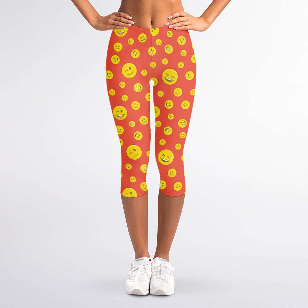 Happy Emoji Pattern Print Women's Capri Leggings