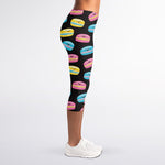 Happy Macarons Pattern Print Women's Capri Leggings