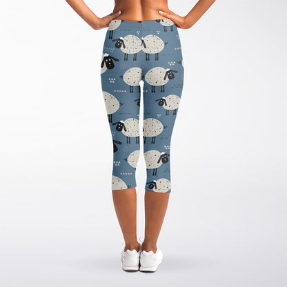 Happy Sheep Pattern Print Women's Capri Leggings