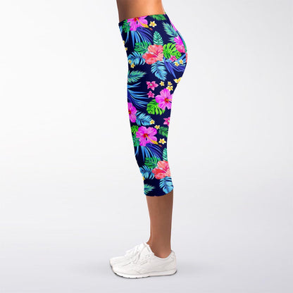 Hawaii Exotic Flowers Pattern Print Women's Capri Leggings