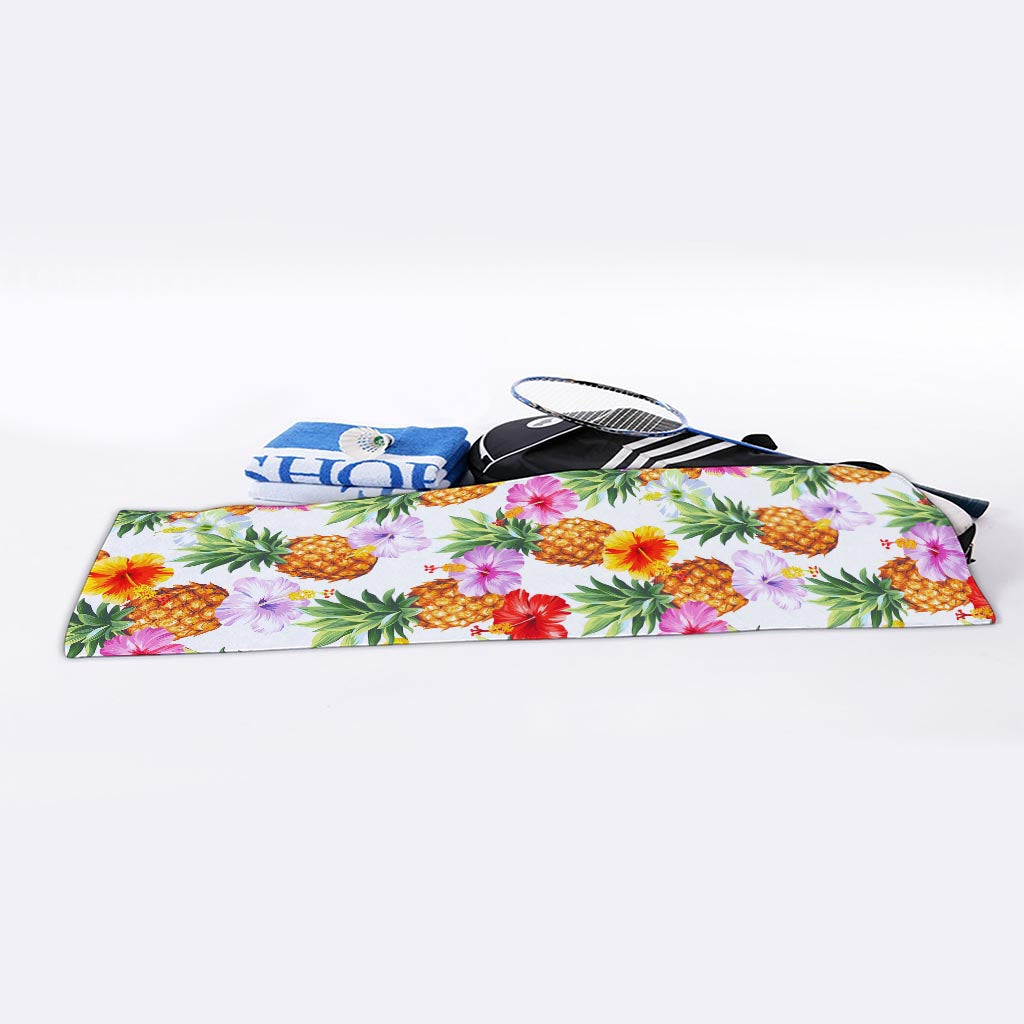 Hawaii Hibiscus Pineapple Pattern Print Sports Towel