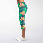 Hawaii Tropical Paradise Pattern Print Women's Capri Leggings
