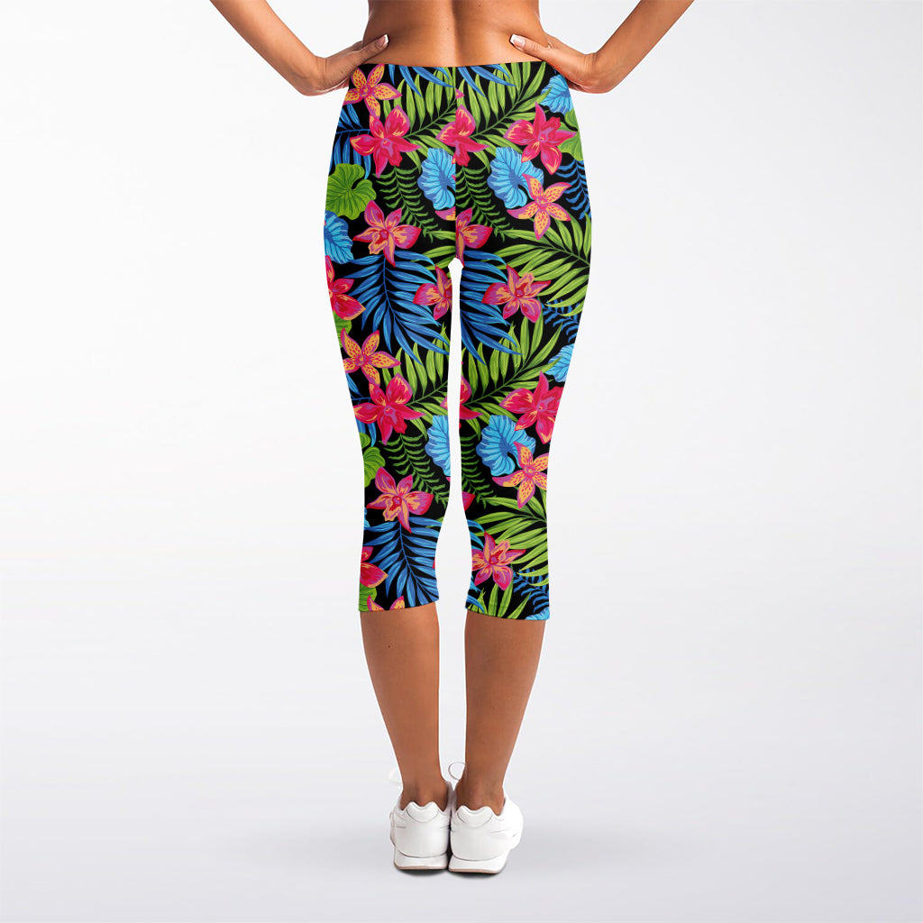 Hawaiian Floral Pattern Print Women's Capri Leggings