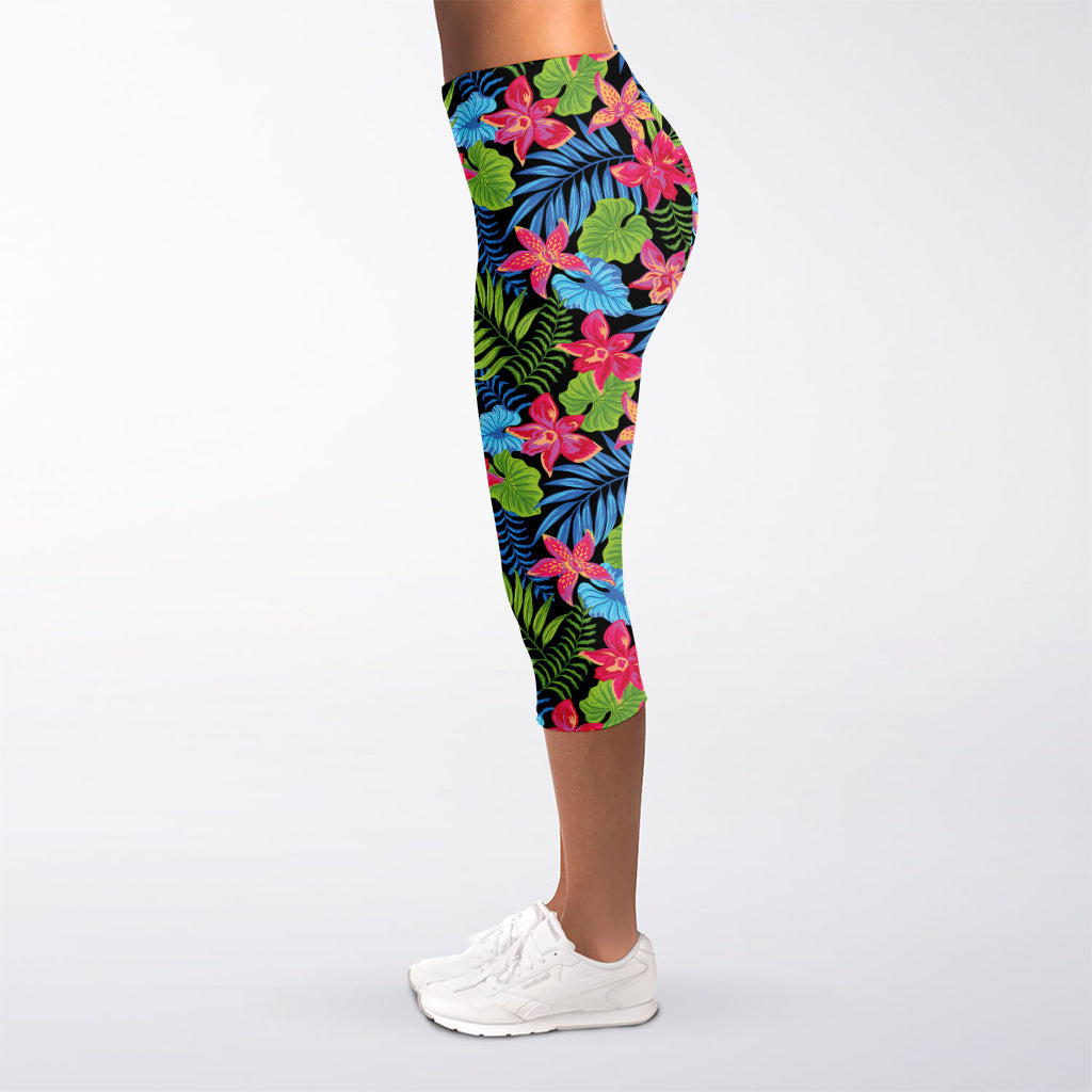 Hawaiian Floral Pattern Print Women's Capri Leggings