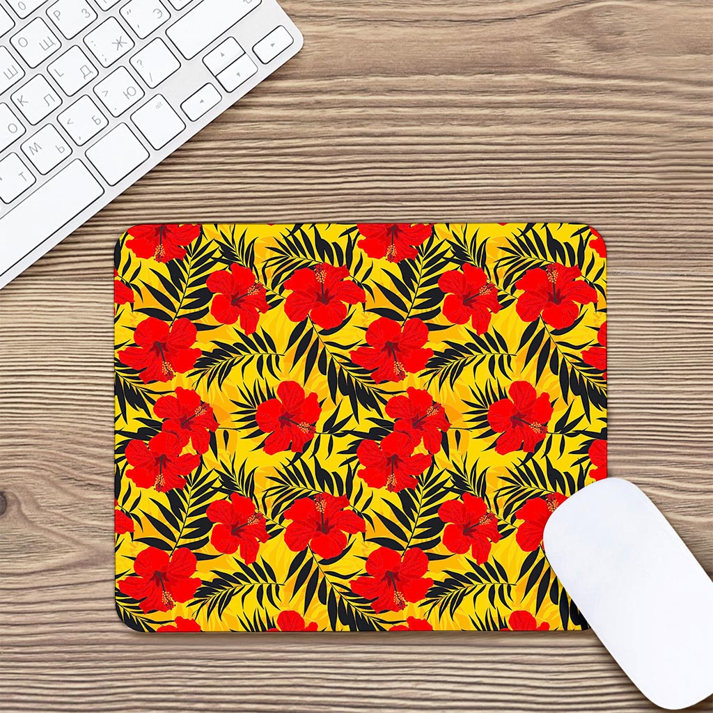 Hawaiian Hibiscus Flowers Pattern Print Mouse Pad
