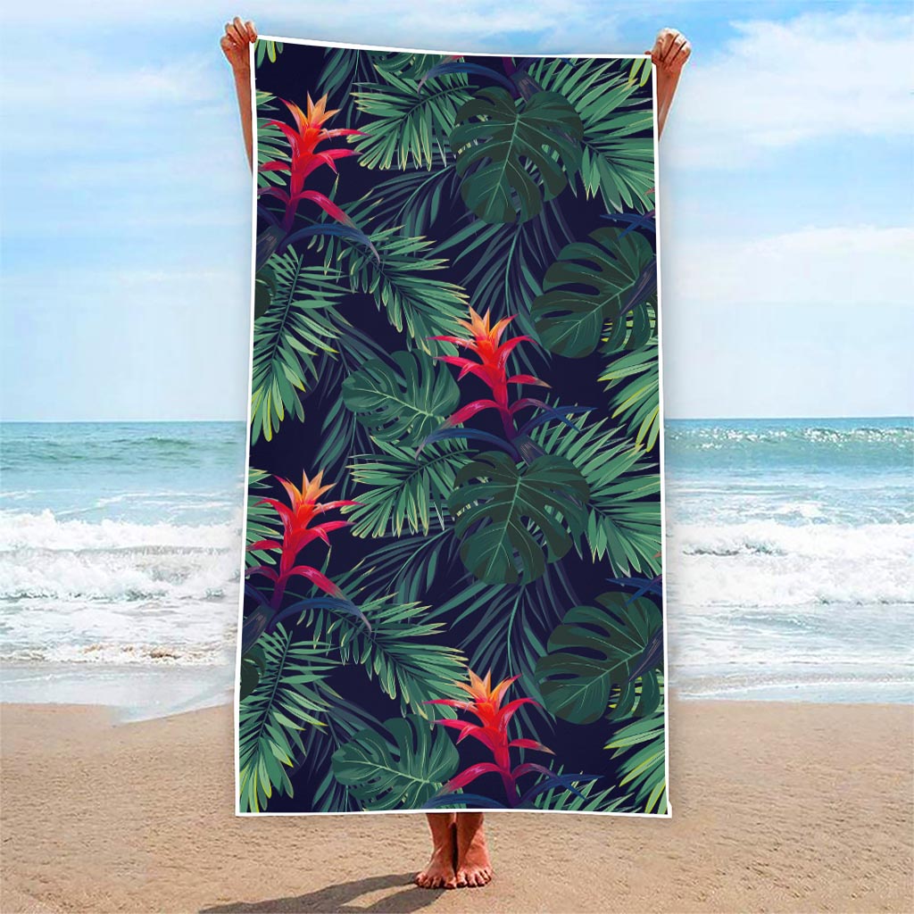 Hawaiian Palm Leaves Pattern Print Beach Towel