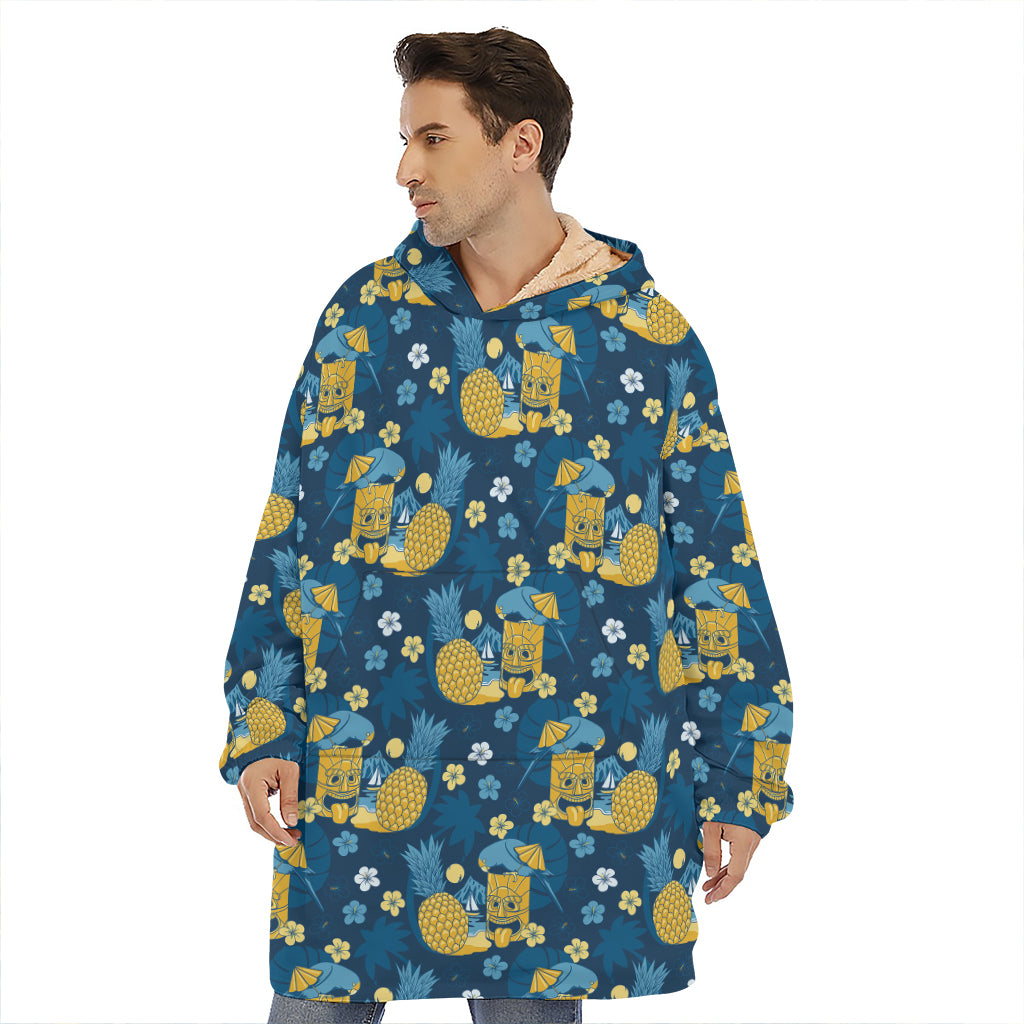 Hawaiian Tiki Pattern Print Hoodie Blanket