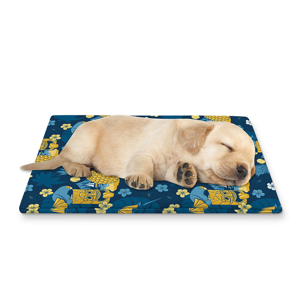 Hawaiian Tiki Pattern Print Pet Cooling Mat Cover