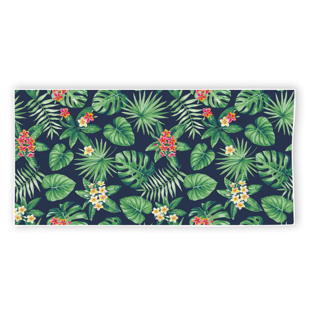 Hawaiian Tropical Leaves Pattern Print Beach Towel
