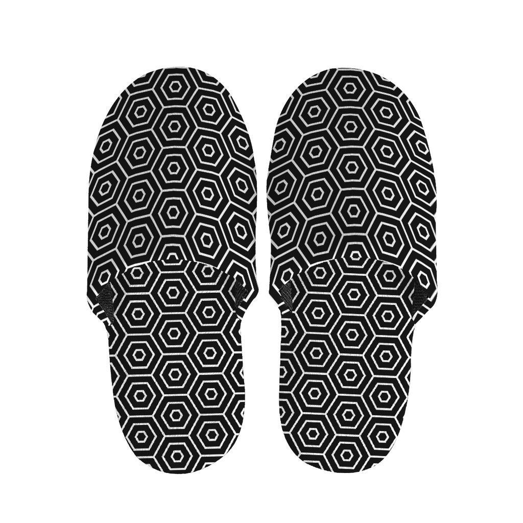 Hexagon Geometric Pattern Print Slippers
