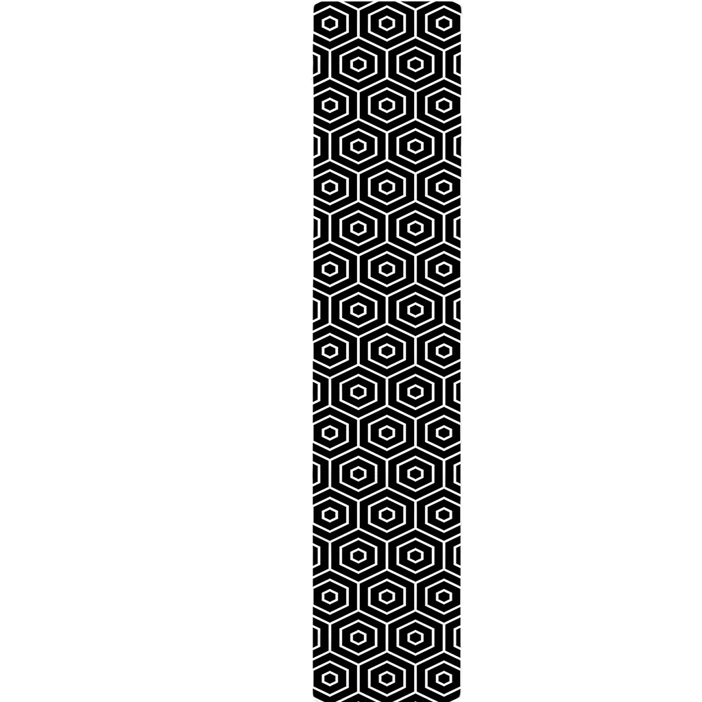 Hexagon Geometric Pattern Print Table Runner