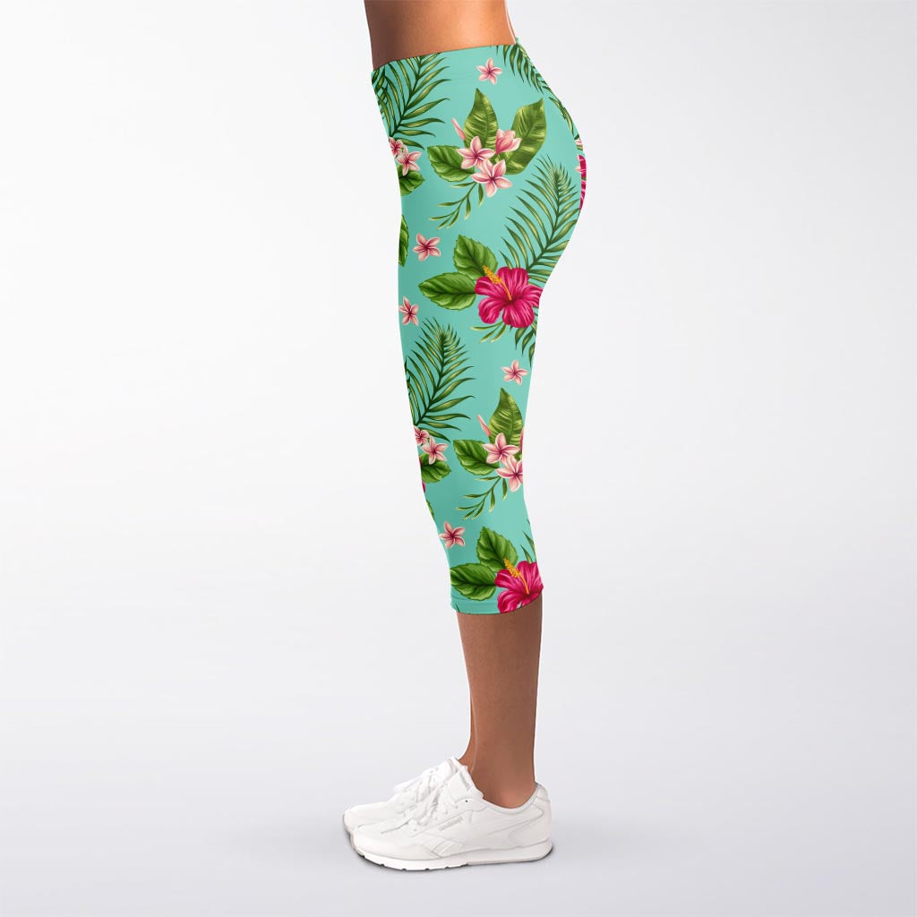 Hibiscus Plumeria Flowers Pattern Print Women's Capri Leggings