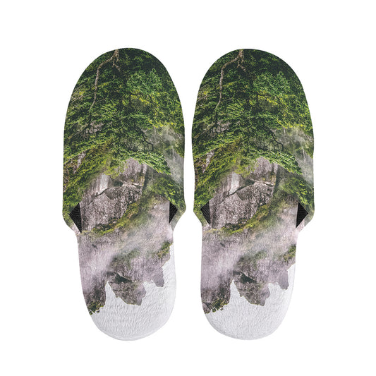 High Mountain Print Slippers