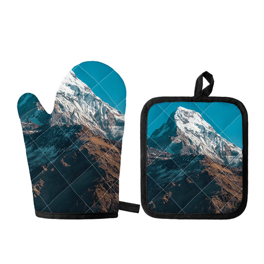 Himalaya Mountain Print Oven Mitt And Pot Holder Set