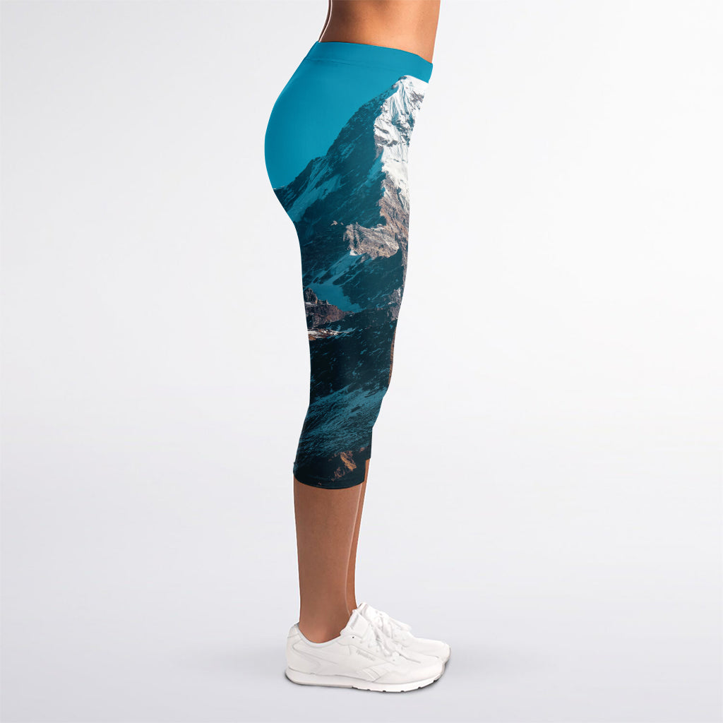 Himalaya Mountain Print Women's Capri Leggings