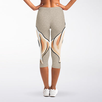 Hipster Labrador Retriever Print Women's Capri Leggings