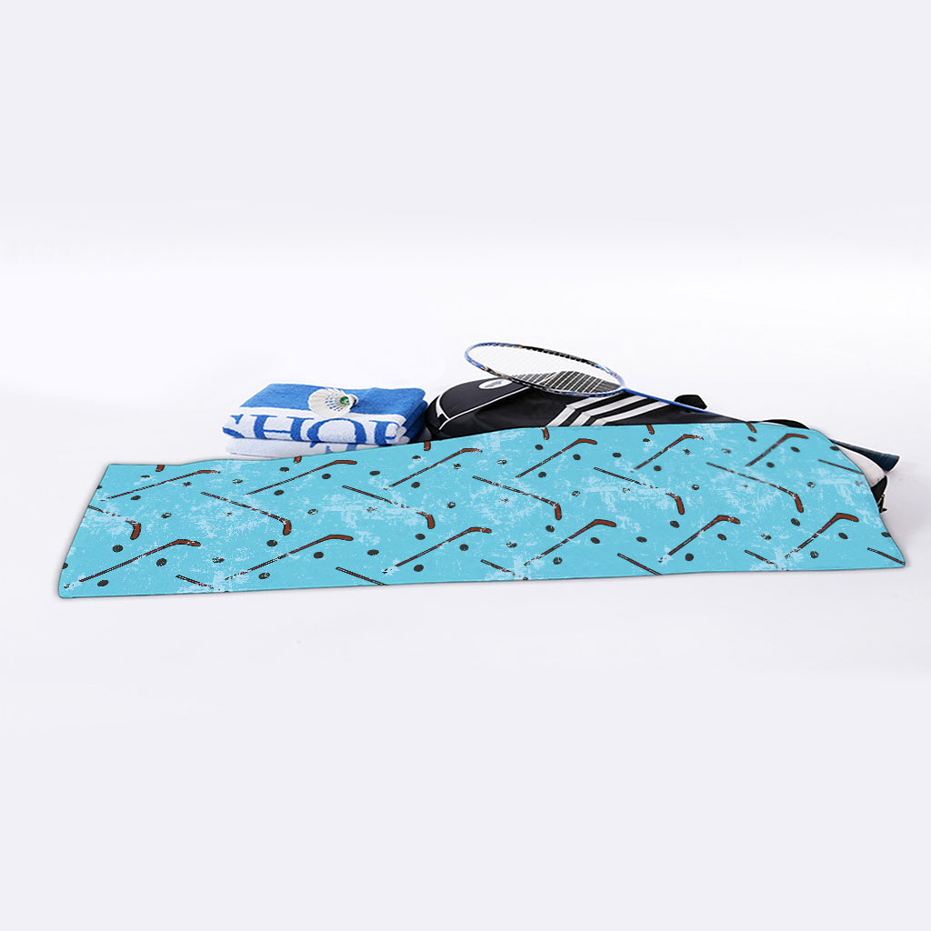 Hockey Stick And Puck Pattern Print Sports Towel