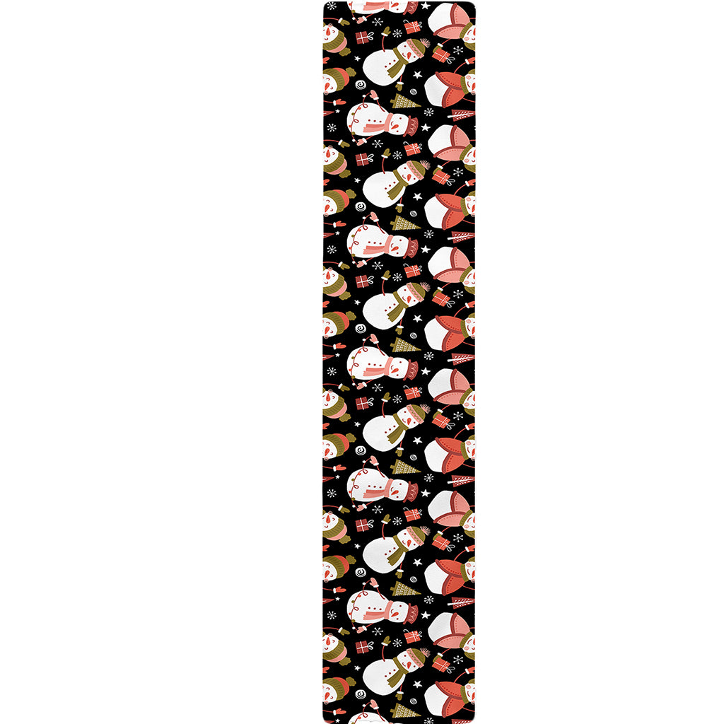 Holiday Snowman Pattern Print Table Runner