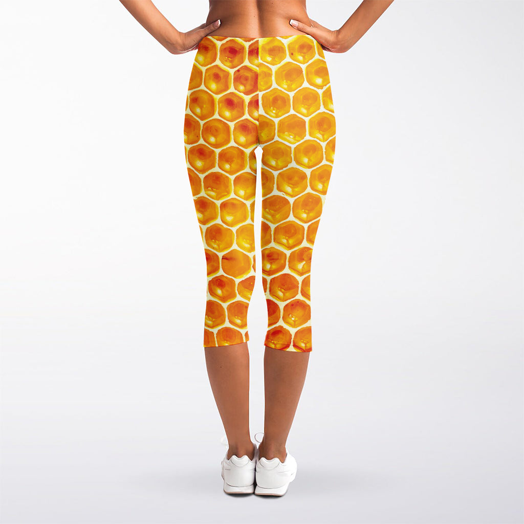 Honey Bee Hive Print Women's Capri Leggings