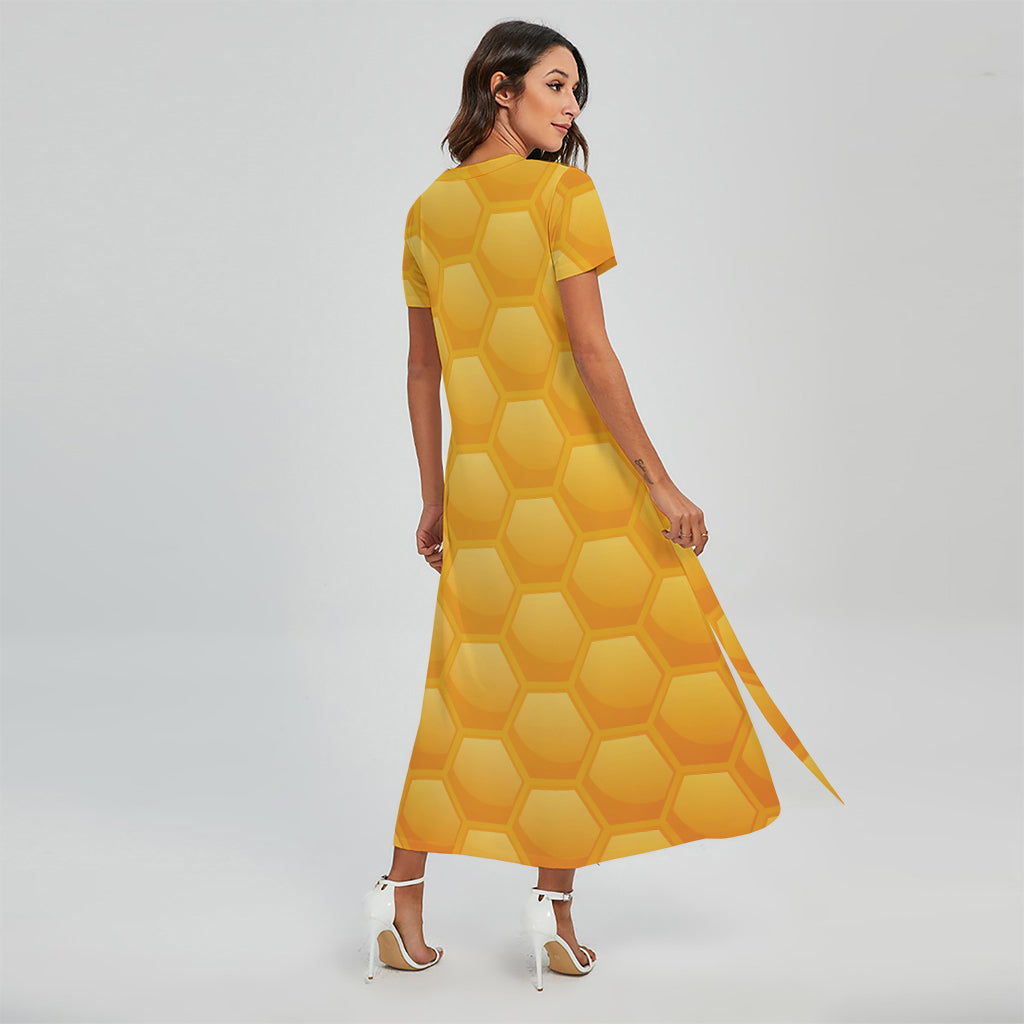 Honeycomb Pattern Print Short Sleeve Maxi Dress