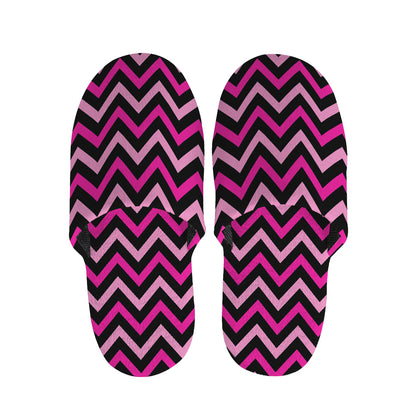 Hot Pink And Black Chevron Pattern Print Slippers