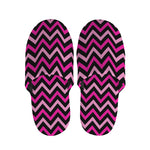 Hot Pink And Black Chevron Pattern Print Slippers