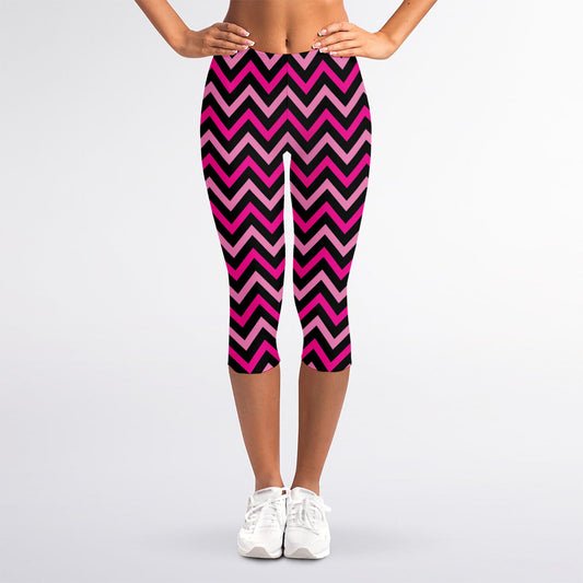 Hot Pink And Black Chevron Pattern Print Women's Capri Leggings