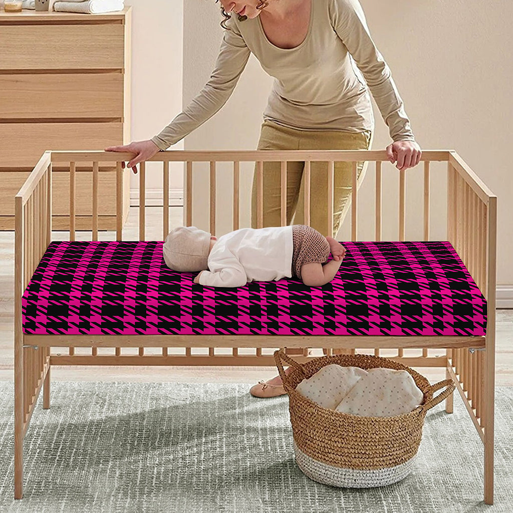 Hot Pink And Black Houndstooth Print Baby Crib Sheet