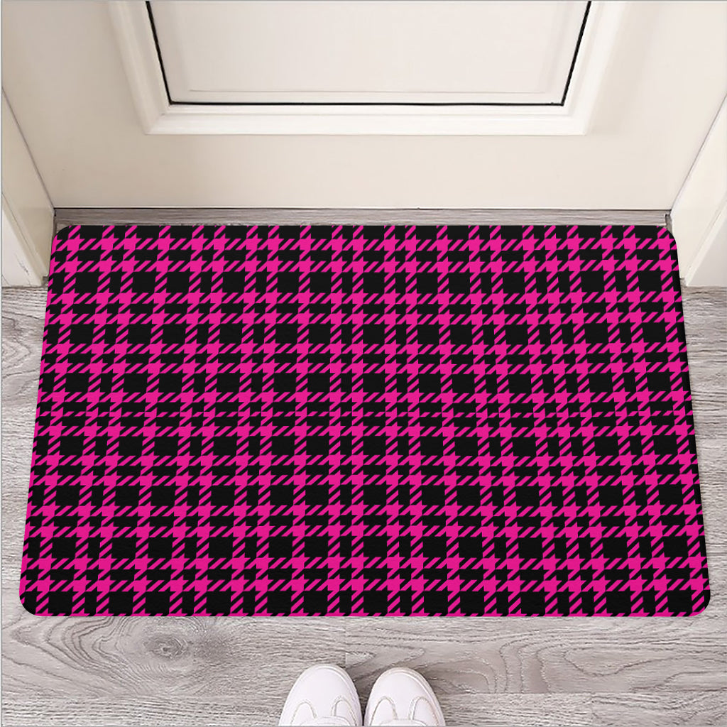 Hot Pink And Black Houndstooth Print Rubber Doormat