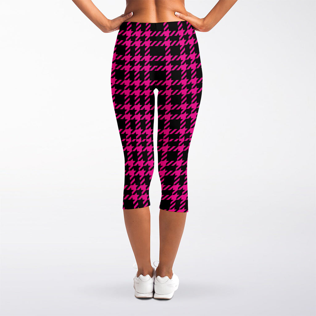 Hot Pink And Black Houndstooth Print Women's Capri Leggings