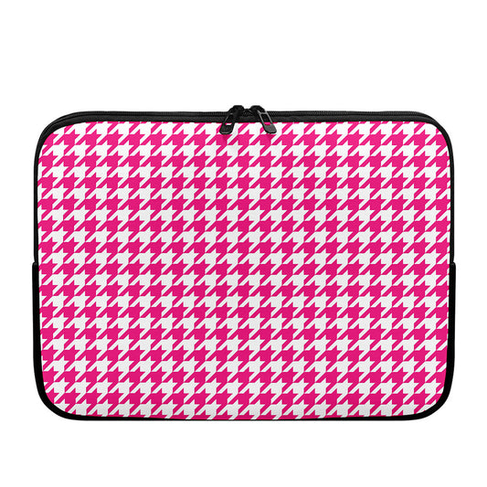 Hot Pink And White Houndstooth Print Laptop Sleeve