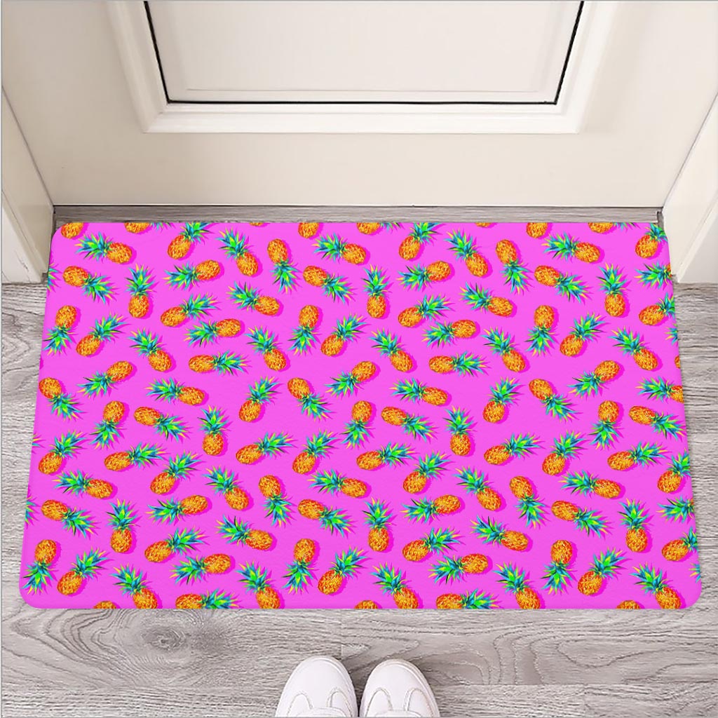 Hot Pink Pineapple Pattern Print Rubber Doormat