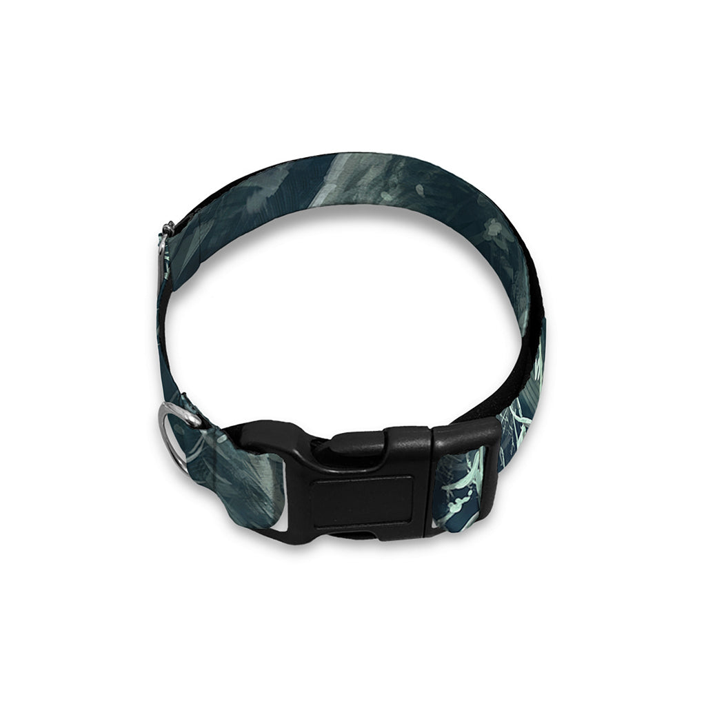 Howling Snowy Wolf Painting Print Dog Collar