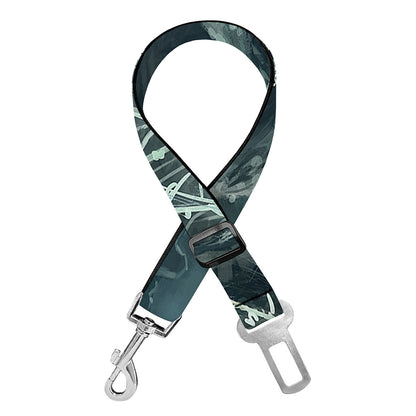 Howling Snowy Wolf Painting Print Dog Seat Belt