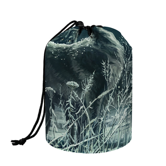 Howling Snowy Wolf Painting Print Drawstring Makeup Bag