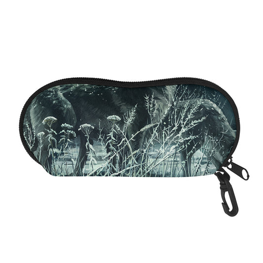 Howling Snowy Wolf Painting Print Glasses Case