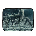Howling Snowy Wolf Painting Print Laptop Sleeve