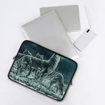 Howling Snowy Wolf Painting Print Laptop Sleeve