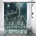 Howling Snowy Wolf Painting Print Shower Curtain