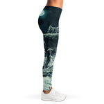 Howling Snowy Wolf Painting Print Women's Leggings