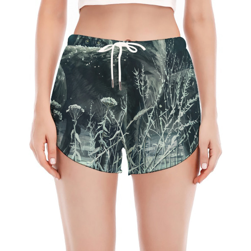 Howling Snowy Wolf Painting Print Women's Split Running Shorts