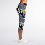 Illusion Toucan Print Women's Capri Leggings