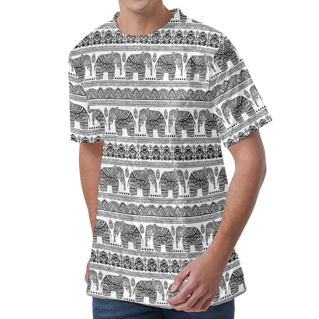 Indian Bohemian Elephant Pattern Print Men's Velvet T-Shirt