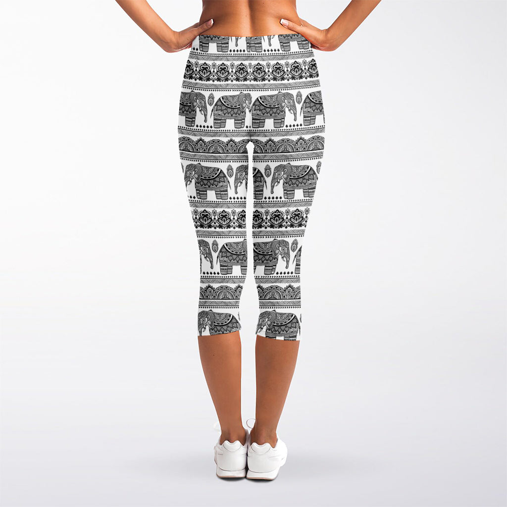 Indian Bohemian Elephant Pattern Print Women's Capri Leggings