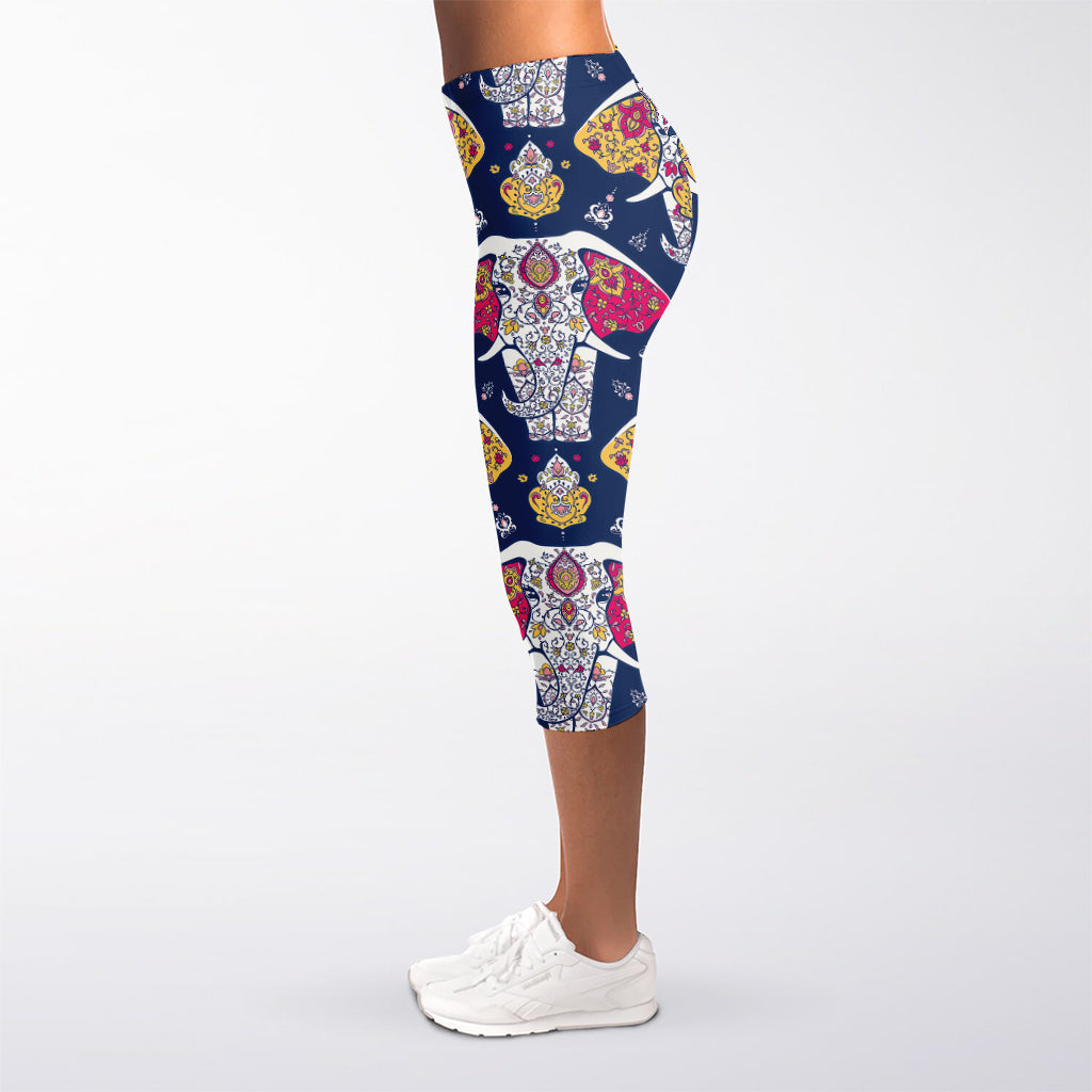 Indian Floral Elephant Pattern Print Women's Capri Leggings