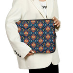 Indian Floral Paisley Pattern Print Laptop Sleeve