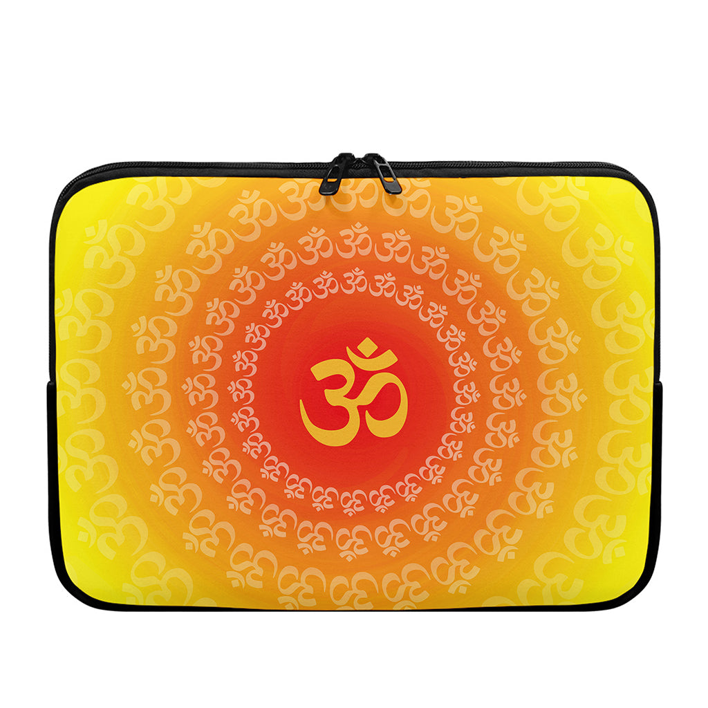 Indian Om Sign Print Laptop Sleeve