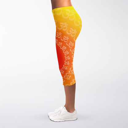Indian Om Sign Print Women's Capri Leggings