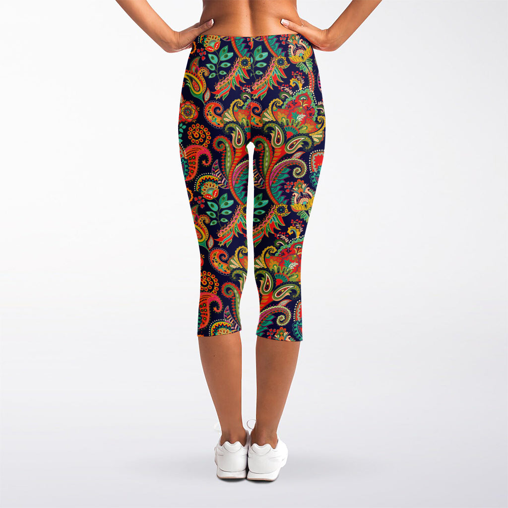 Indian Paisley Pattern Print Women's Capri Leggings