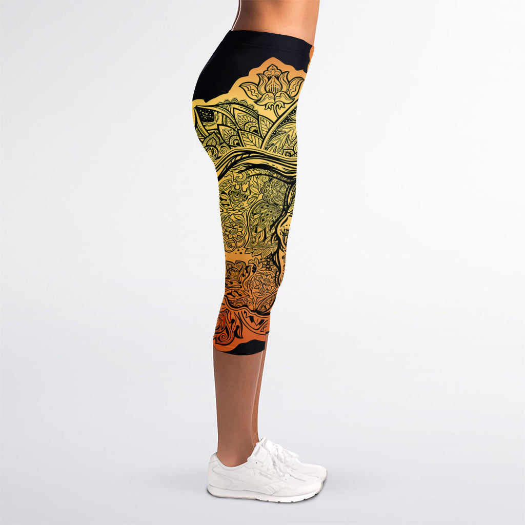 Indian Tribal Spiritual Elephant Print Women's Capri Leggings